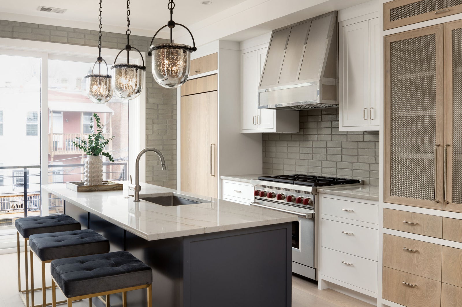 Wolf WD30 warming drawer built into kitchen cabinetry — not heating diagnosis guide